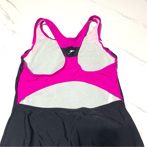 Speedo Like New Girl's Infinity Splice One-Piece Swimsuit Size 14 Youth - Picture 5 of 7